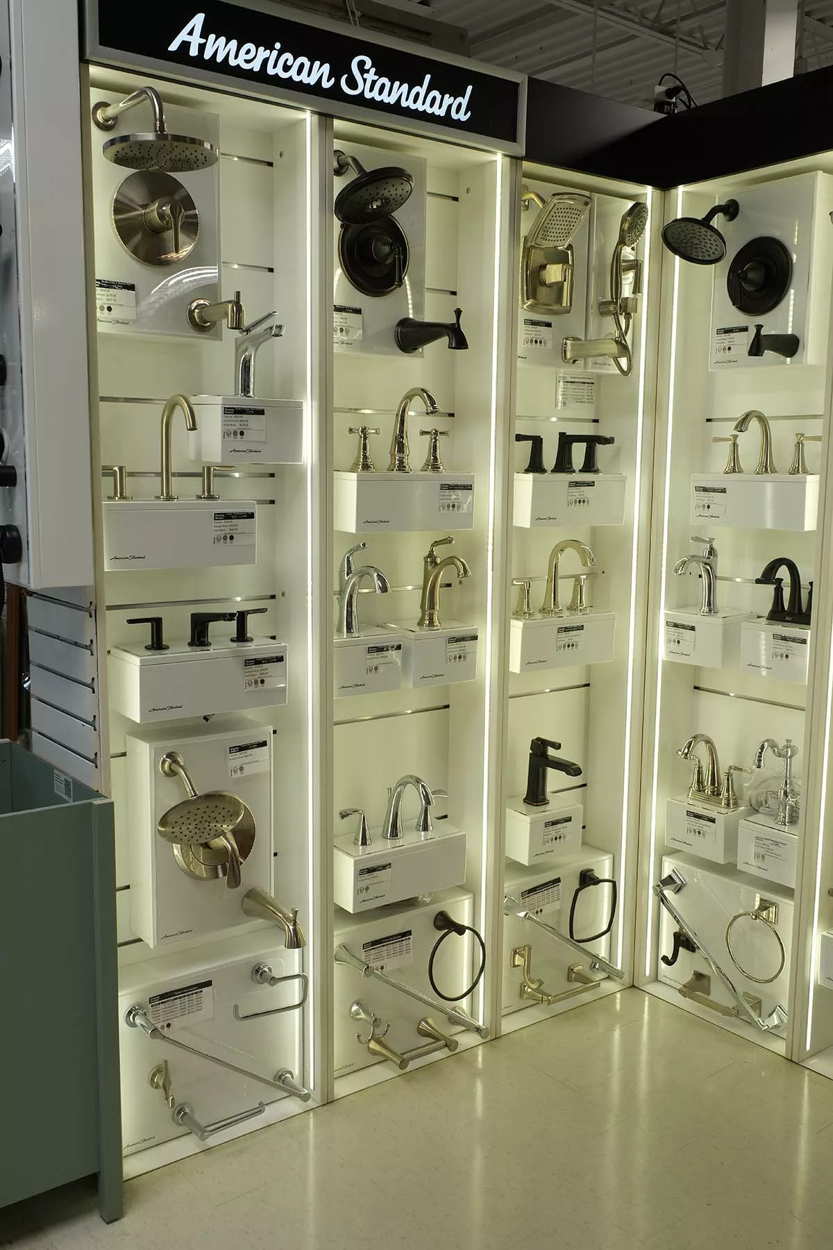 SHOWROOM-41 SHOWROOM-41